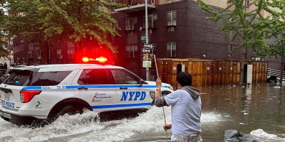 New York faces major flooding by heavy rain