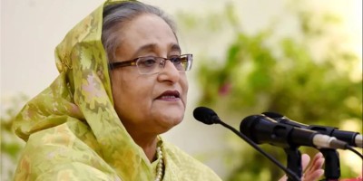 Vote for 'Boat' to save country from scourge of BNP-Jamaat: PM