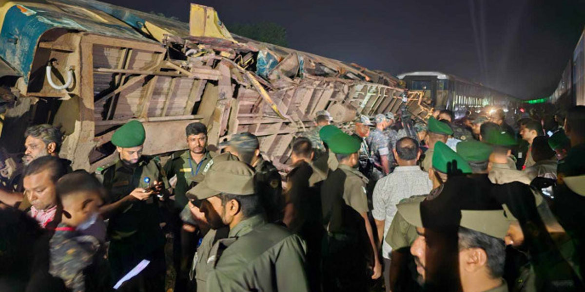 Death toll rises to 17 in Bhairab train crash