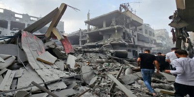 Israel pledges 'unrelenting attacks' on Hamas; US, Obama urge caution