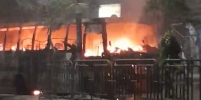 Bus set on fire Tati Bazar in Dhaka amid blockade