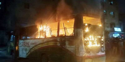 Another bus set on fire in Banani