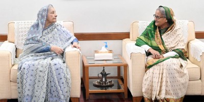 Raushan meets PM at Ganabhaban