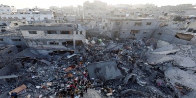 Israeli PM says UN agency for Palestinians must close, Israeli warplanes strike Gaza