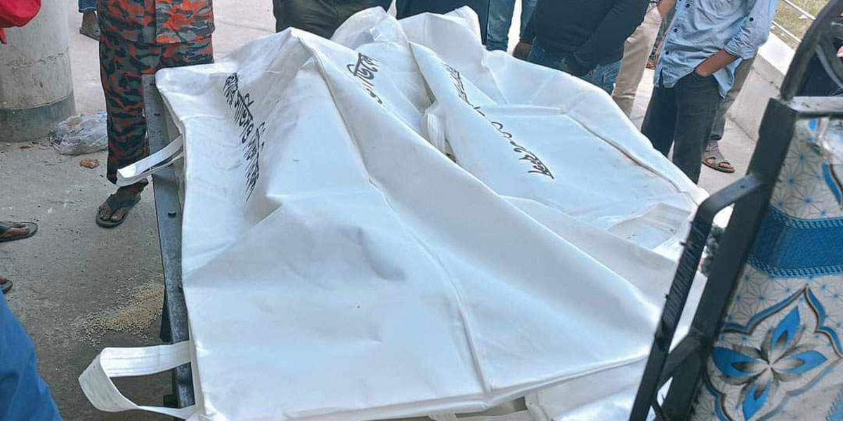 Five killed in road accident in Khulna