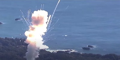 Japan private rocket explodes just after launch