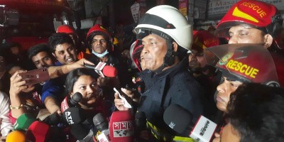 Fire at Hatirpool building under control, four rescued