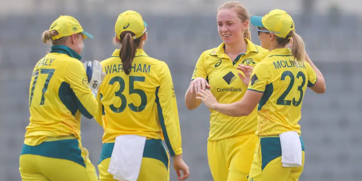 Australia win third women’s T20 against Bangladesh by 77 runs