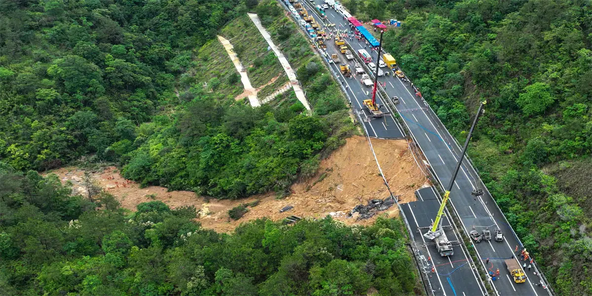 Death toll from south China road collapse rises to 36: State media