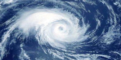 Cyclone Remal moves northwards over Bay