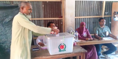 Postponed Upazila Parishad polls underway in southern districts
