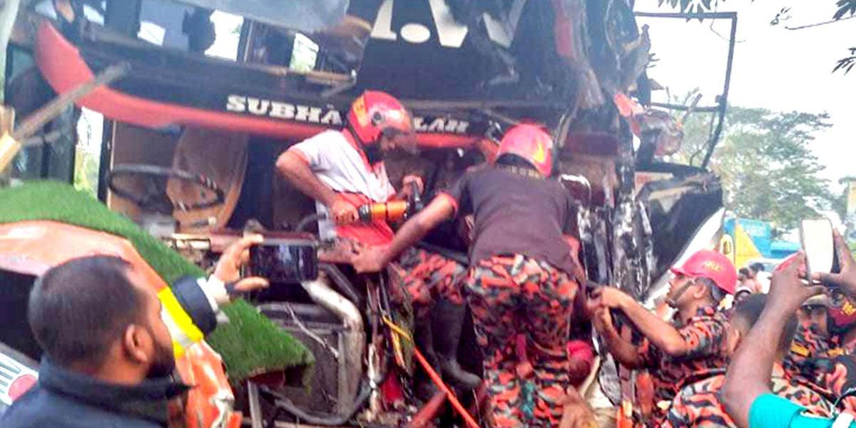 Collision on Dhaka-Barishal Highway leaves two dead, five injured