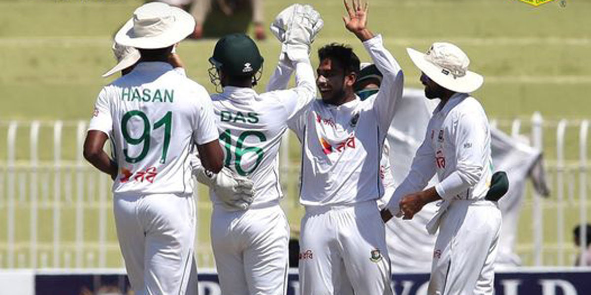 Bangladesh bowl Pakistan out for 274 in 1st innings