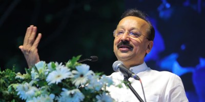 Indian politician Baba Siddique shot dead in Mumbai