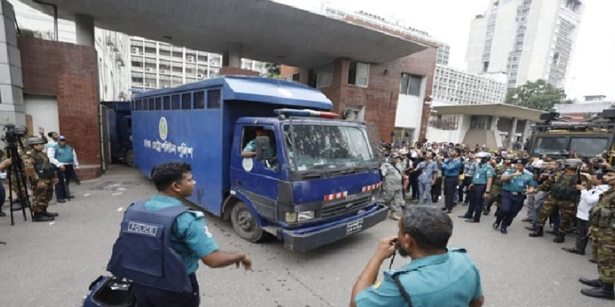 Demo over HSC results at Secretariat: 26 shown arrested, 28 released