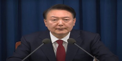 S Korea president apologises for martial law declaration