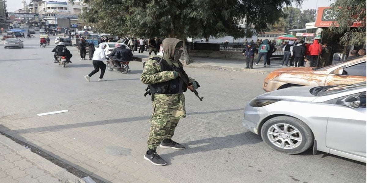 Syrian rebels battle for Homs; Western officials see Assad ouster possibly in days
