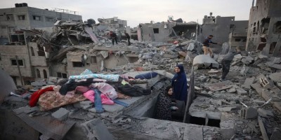 Director of key north Gaza hospital says power outage threatens patients