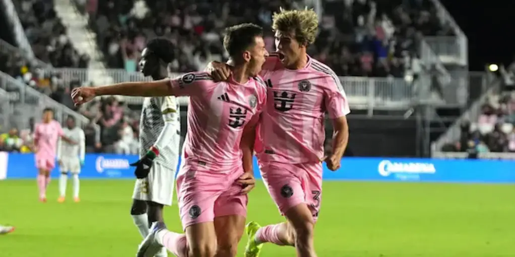 Miami struggle to 2-0 win over Jamaica's Cavalier