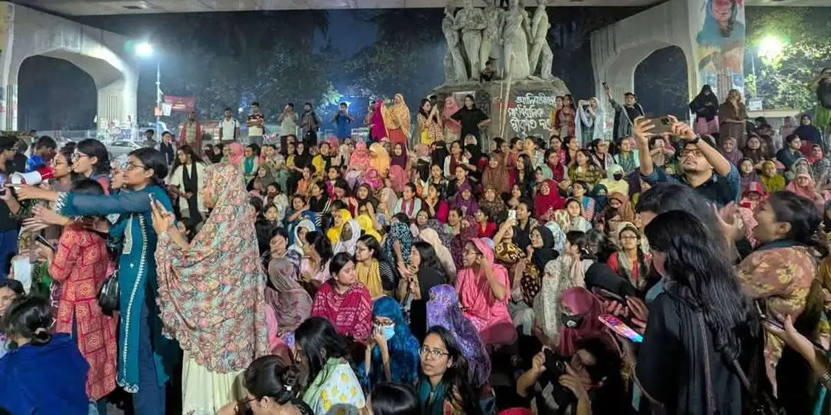 Protest erupts at DU demanding death penalty for rapists