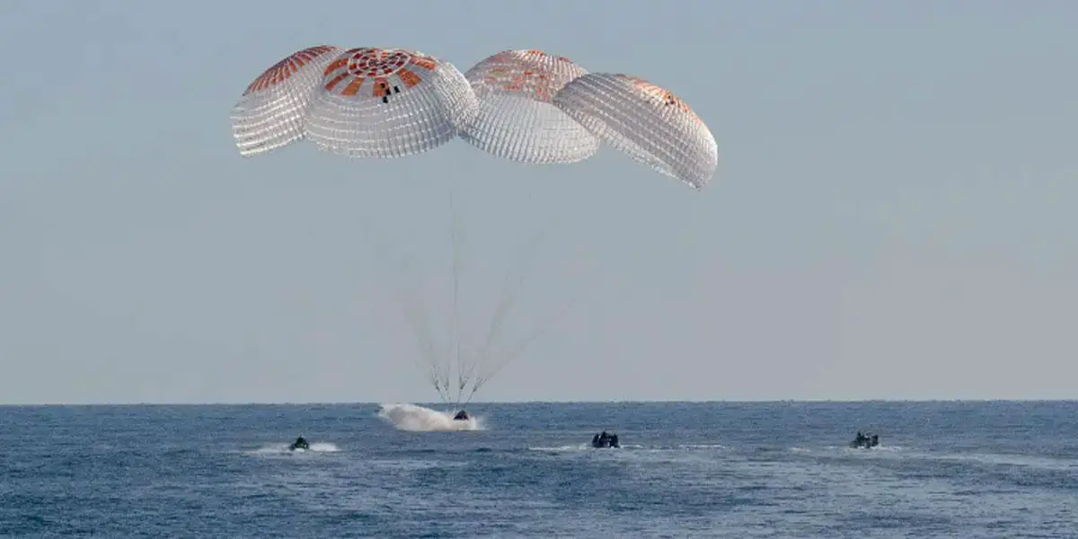 'Stranded' NASA astronauts back on Earth after splashdown
