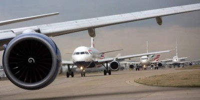 Heathrow Airport to shut down Friday after rire causes power outage in London