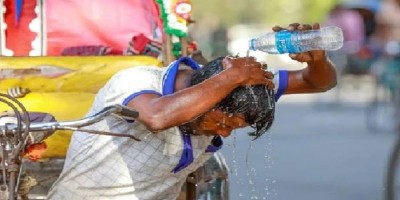Mild heat wave sweeping 7 dists: Met office