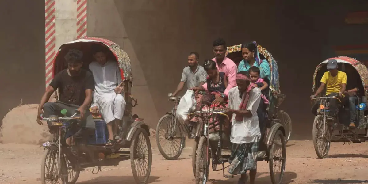 Dhaka’s ‘unhealthy for sensitive groups’ air quality continues