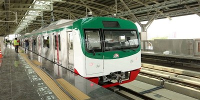 Metro rail services resume 2 hours after suspension