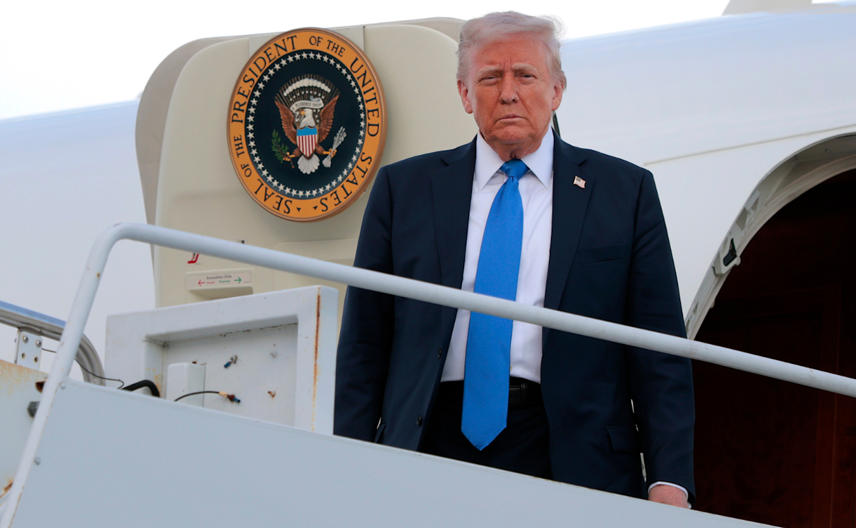 Trump: Only a 'stupid' person would reject Qatar's US$400m Air Force One jet