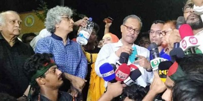 JnU protesters end strike as govt agrees to accept demands