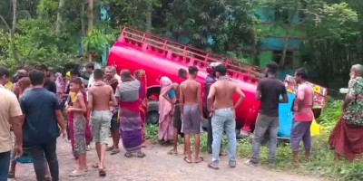 3 killed, 4 injured in Khulna road accident