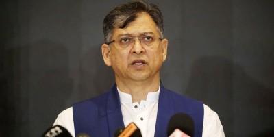 Nation to find out alternative if Dr Yunus resigns: Salahuddin