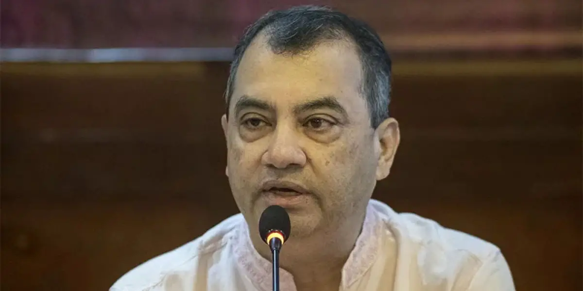 Travel ban imposed on ex-minister Saber, his family