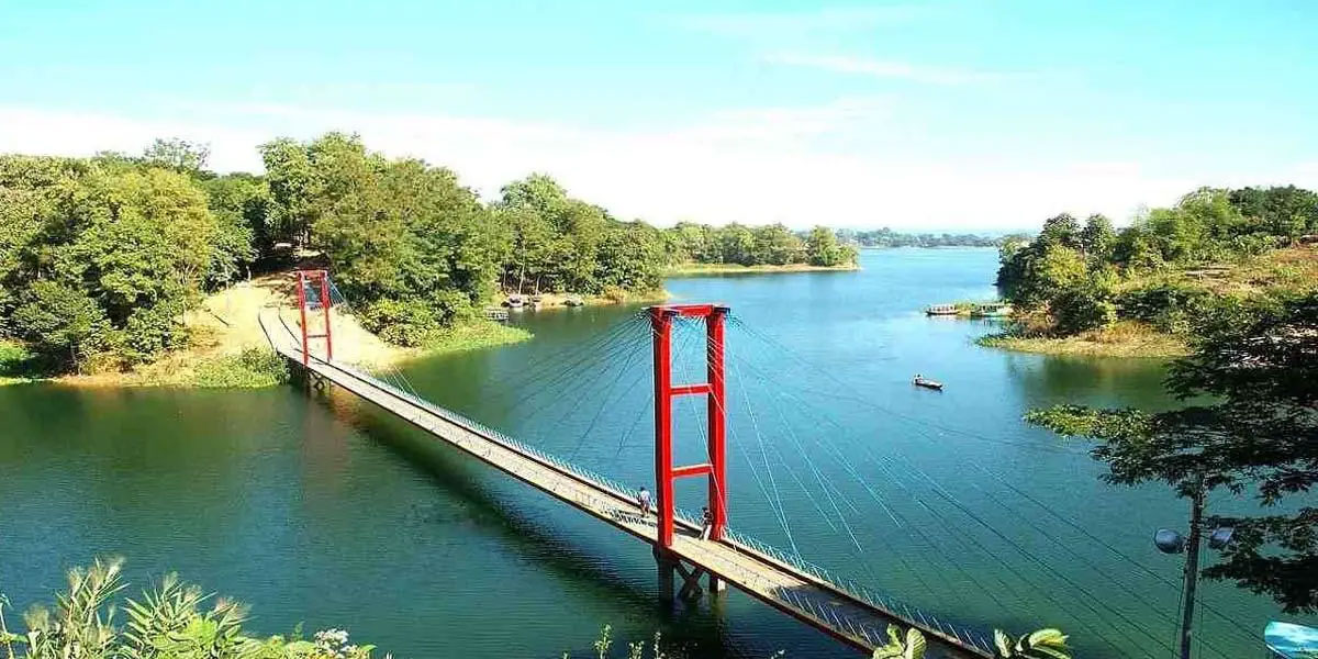 Tourist surge raises fresh COVID-19 concerns in Rangamati