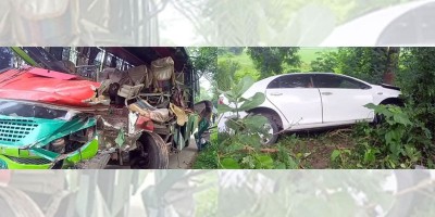 Two killed, 25 injured in Gopalganj highway crash