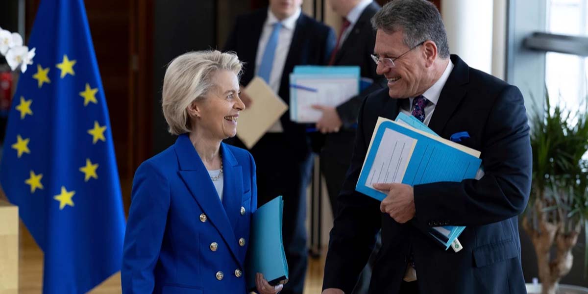 EU delays retaliatory tariffs on US goods, eyes deal by August 1