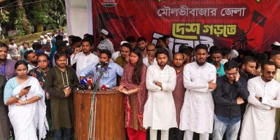 Attempts underway to run country under old system: Nahid