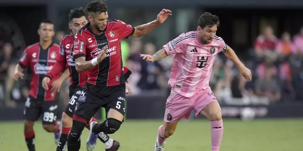 Messi's last-second assist lifts Inter Miami over Atlas 2-1 in Leagues Cup