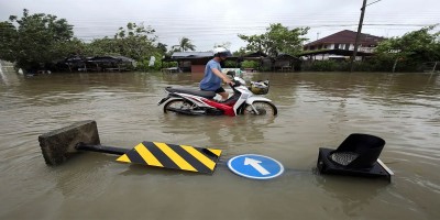 Thai storm kills six