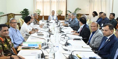 Chief Adviser directs law enforcers to help ensure peaceful, festive Ducsu polls
