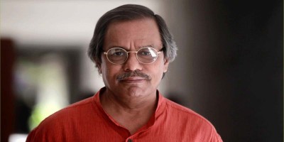 Prof Syed Manjurul Islam on life support