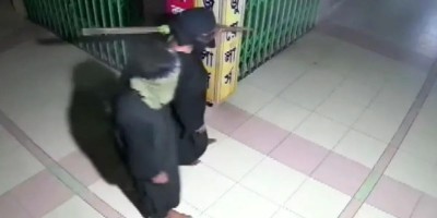 500 bhories of gold stolen by burqa-clad thieves from Malibagh shopping mall