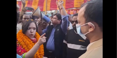 Rumeen Farhana argues with magistrate who tries to stop her rally forcibly