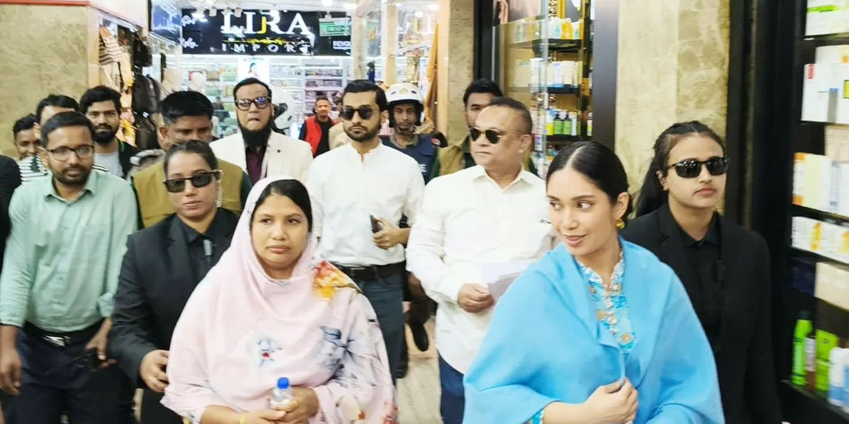 Zaima campaigns in Dhaka-17, seeks votes for Tarique