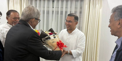 Mirza Fakhrul greets Tarique Rahman on landslide victory