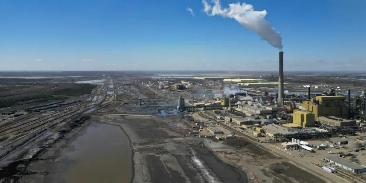 Canada takes key step towards new oil pipeline to serve Asia markets