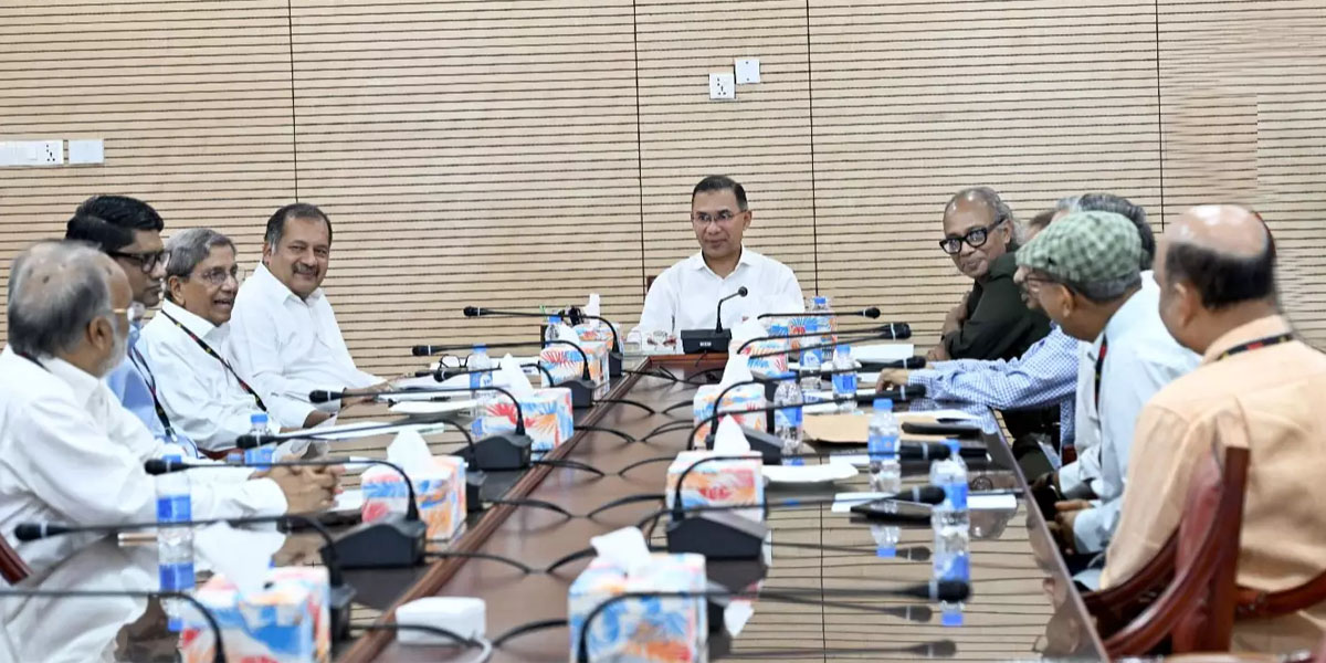 Editors’ Council leaders meet PM