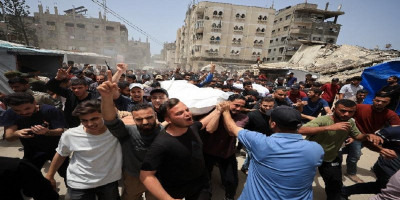Israeli strikes kill 8 across Gaza, community kitchen workers among dead