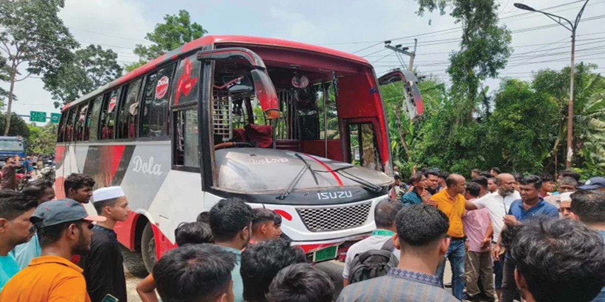 Five killed in Gopalganj bus and motorcycle head-on collision